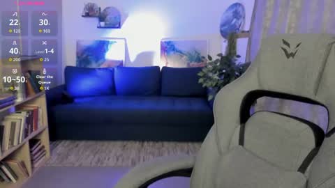 Emily online show from August 7, 10:37 am