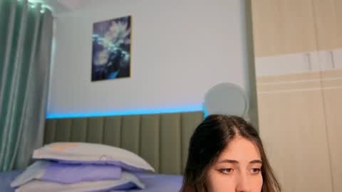 Vikky online show from July 28, 3:23 am