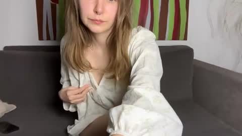 Lily online show from July 31, 10:26 pm