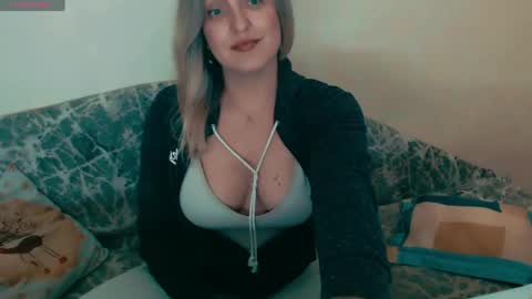 Liza online show from May 26, 6:42 pm