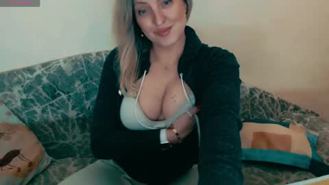 Liza online show from May 31, 6:54 pm