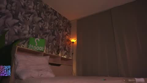 Astrid online show from August 10, 10:55 pm