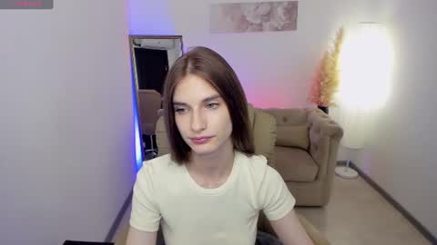 sweetytrip online show from August 5, 2:04 pm