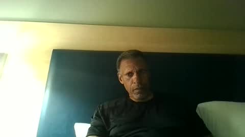 swimmerbod2495 online show from June 26, 5:55 am