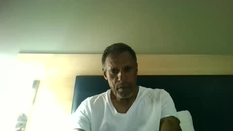 swimmerbod2495 online show from June 27, 9:17 pm