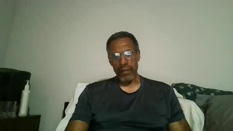 swimmerbod2495 online show from July 5, 11:41 pm
