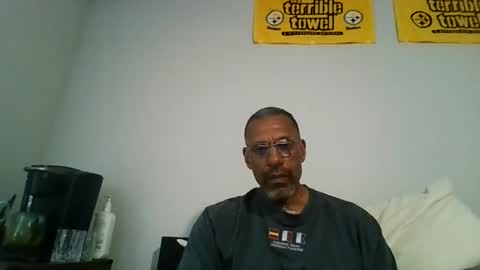 swimmerbod2495 online show from July 10, 10:48 pm