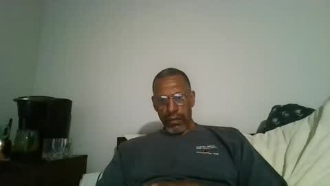 swimmerbod2495 online show from July 12, 6:53 am