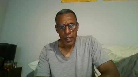 swimmerbod2495 online show from July 29, 12:50 am