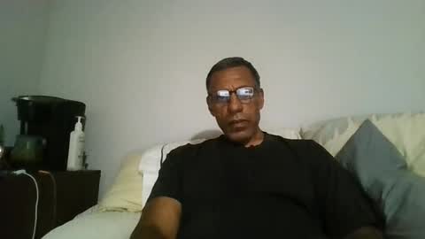 swimmerbod2495 online show from August 6, 6:23 am