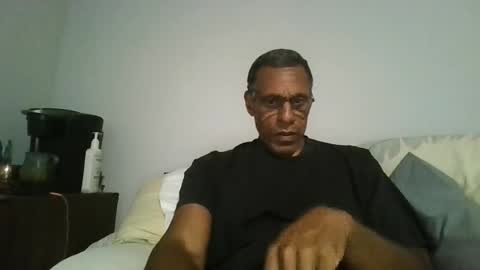swimmerbod2495 online show from August 6, 8:35 am