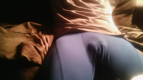swontguy2025 online show from April 22, 4:48 am