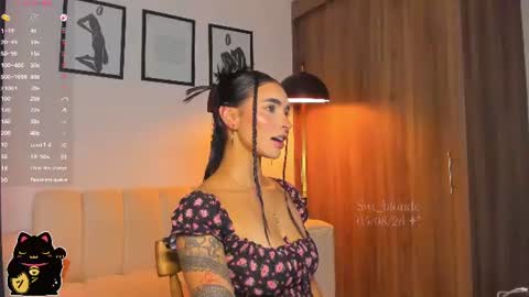 Ambar online show from August 5, 10:30 pm