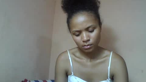 sylvaniah01 online show from August 13, 2:09 pm