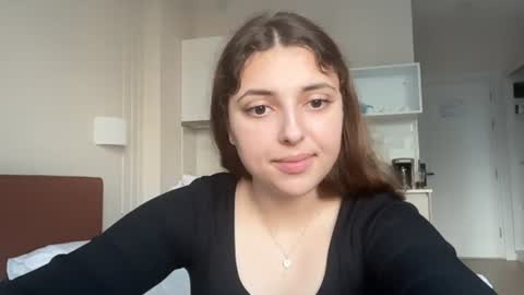 Sylvia online show from July 27, 3:06 pm