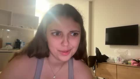 Sylvia online show from July 29, 5:09 pm