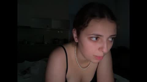 Sylvia online show from August 8, 4:40 pm