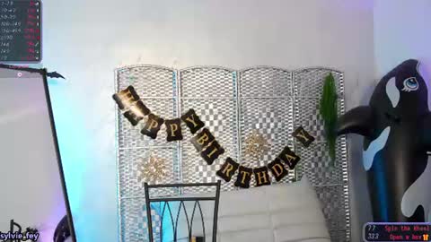 Sylvie online show from August 3, 2:40 am