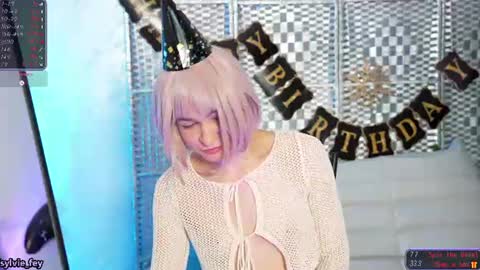 Sylvie online show from August 3, 4:52 am