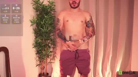 t0ny_wylie online show from August 14, 1:48 pm
