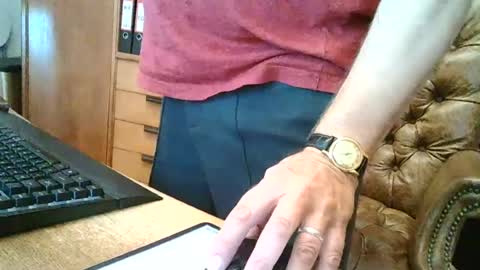 tabbert17 online show from August 3, 8:21 am