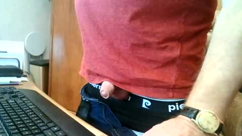 tabbert17 online show from August 11, 10:06 am