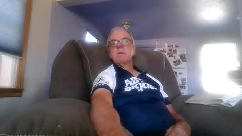 tacrunner66_ online show from August 11, 5:48 pm