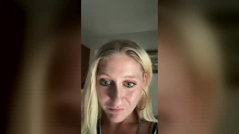tailormepapi online show from August 9, 9:16 pm