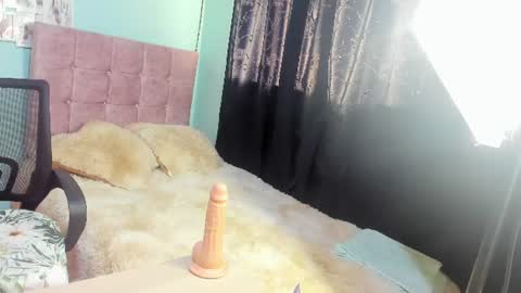 Talia  mia online show from August 12, 3:25 pm