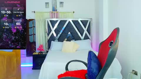 taliana  modelo independiente online show from August 15, 4:38 am