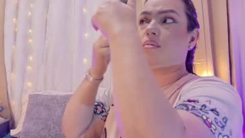 tali  online show from July 23, 7:38 pm