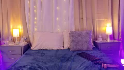 tali  online show from July 23, 10:56 pm