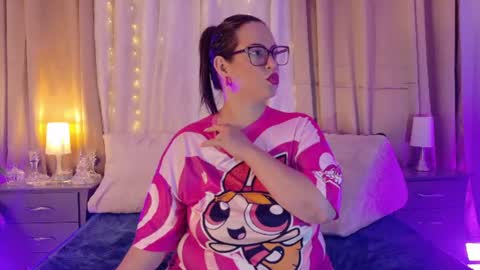tali  online show from August 1, 3:07 pm