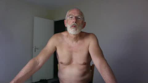 Jack Pierrot online show from August 9, 1:34 pm
