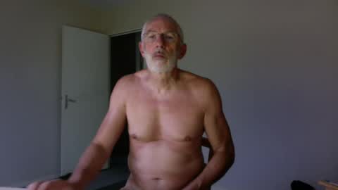Jack Pierrot online show from August 15, 6:56 pm