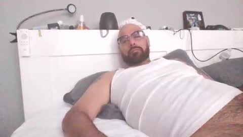 talllatino310 online show from May 8, 9:06 pm