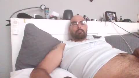 talllatino310 online show from June 5, 9:42 pm