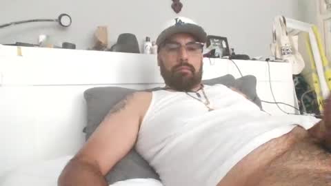 talllatino310 online show from June 22, 9:37 pm