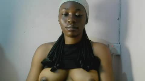 tallnsexydee online show from August 6, 10:14 am