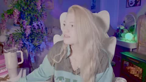 Talula  - OF talulaa online show from July 19, 1:51 am