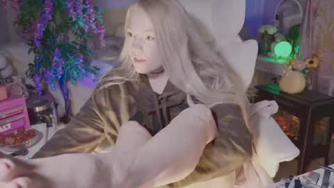 Talula  - OF talulaa online show from August 15, 12:36 am