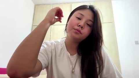 Ele online show from September 10, 11:59 pm