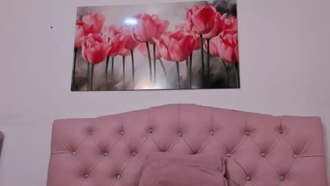 Hi im sara online show from August 3, 7:54 pm