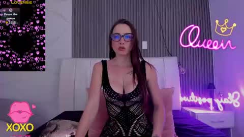 tamara online show from August 12, 9:28 pm