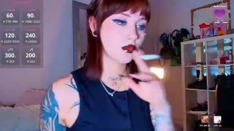 Cami 3 online show from July 29, 11:17 am