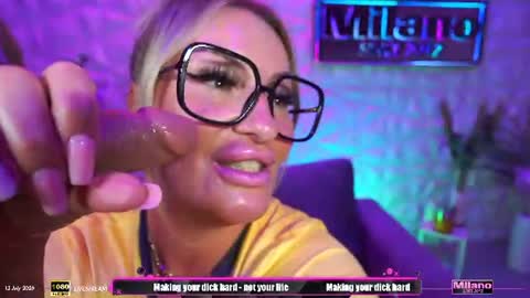 TamaraMilano online show from July 13, 10:33 am