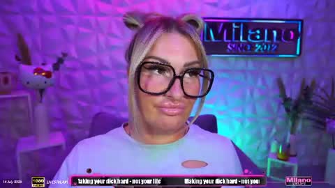 TamaraMilano online show from July 14, 8:18 am
