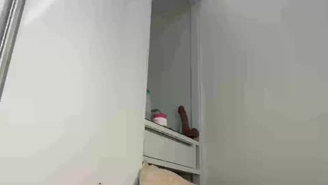 TamiraYvonne online show from August 12, 11:56 am