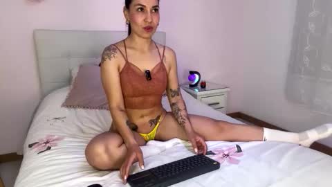 Tammy C online show from May 6, 3:19 am