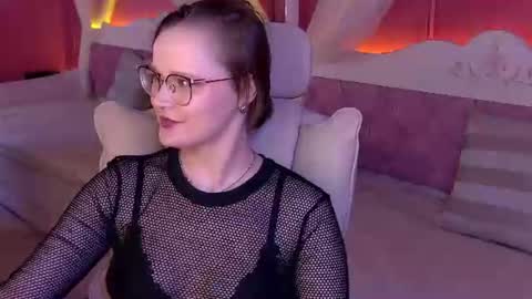 Tammy Mays online show from July 18, 12:22 am